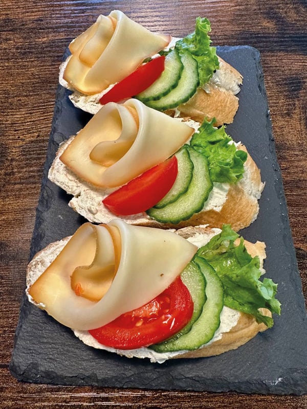 Hermelín, holandský salát