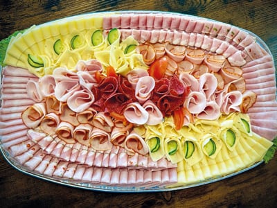 Obložená mísa šunková, sýrová